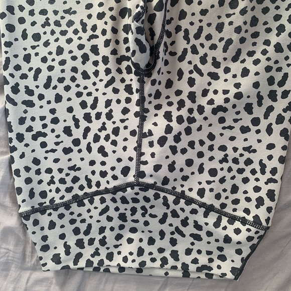 The Ascend Pant - Snow Leopard Midnight - Picture 4 of 10